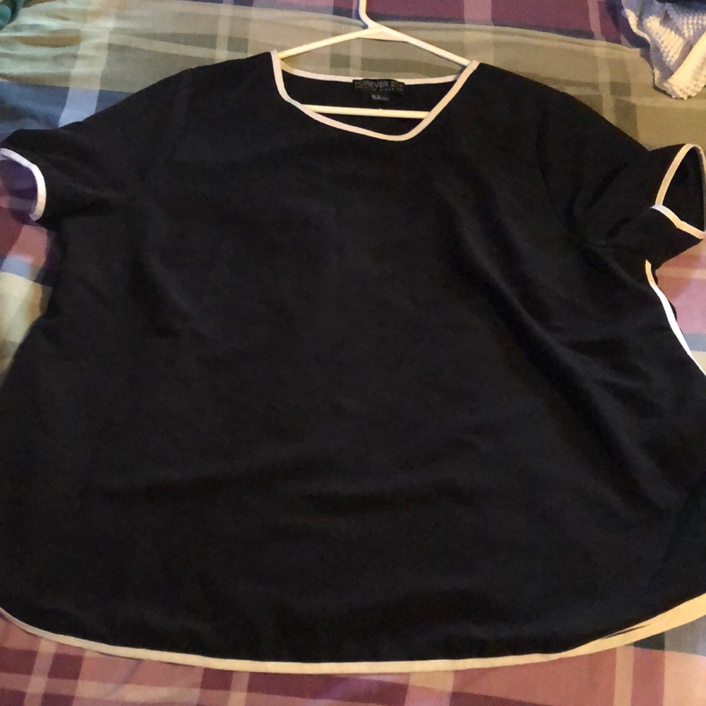 Black shirt with a touch of white.